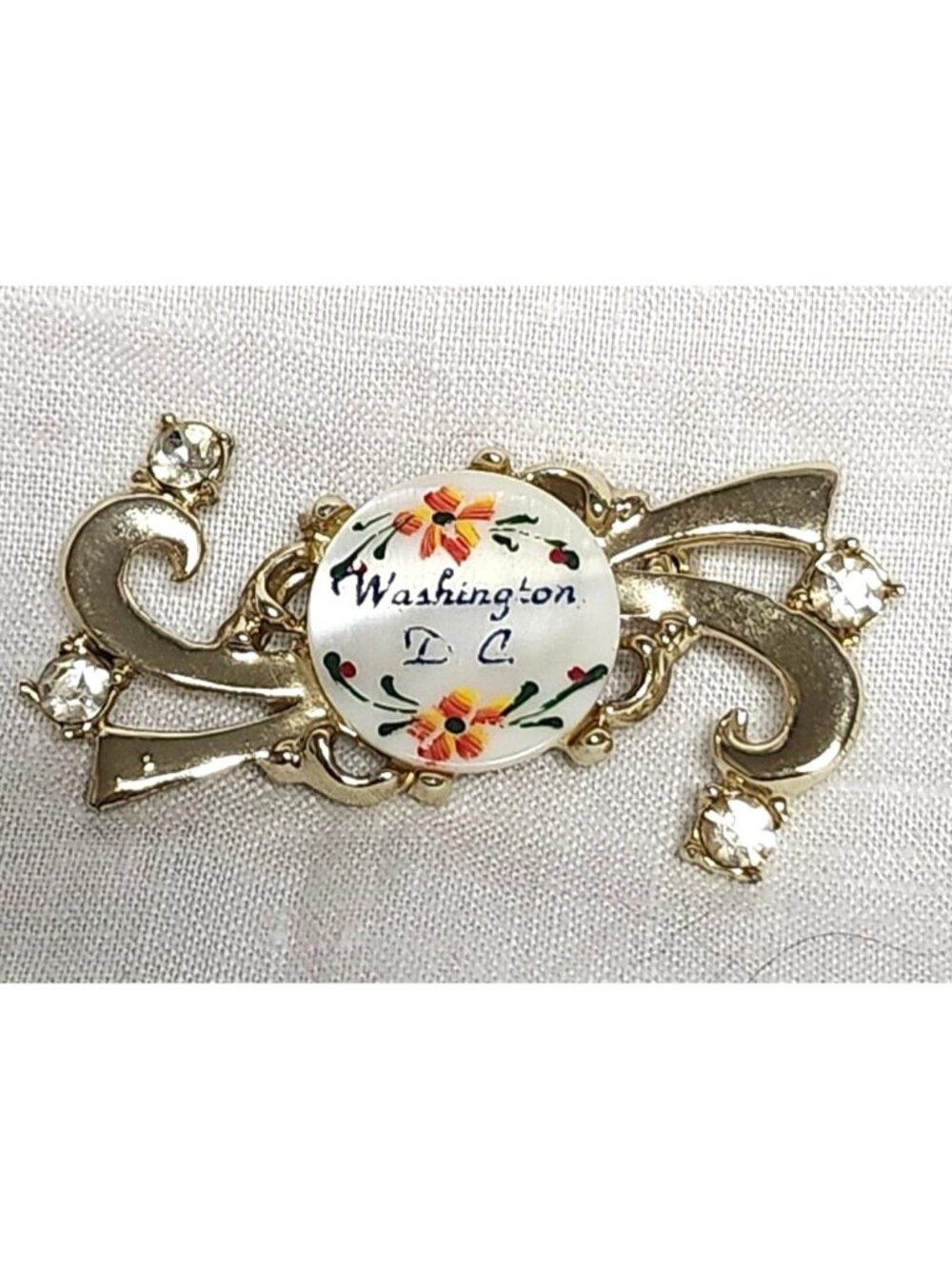 Vintage Washington DC Souvenir Pin Rhinestones Hand painted Mother-Of-Pearl Flor - Picture 3 of 4